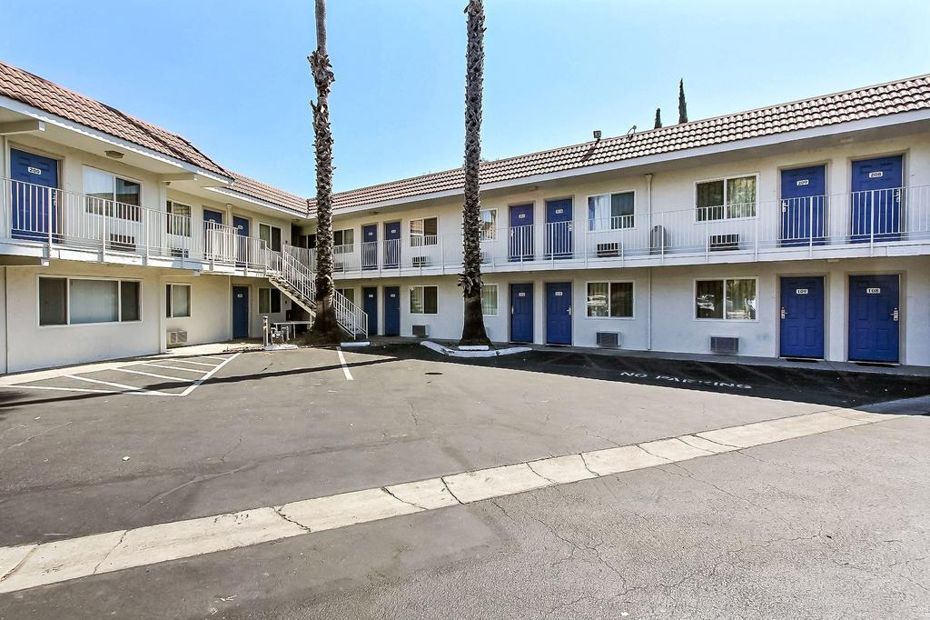 Hotel 6-campbell, Ca - San Jose Campbell