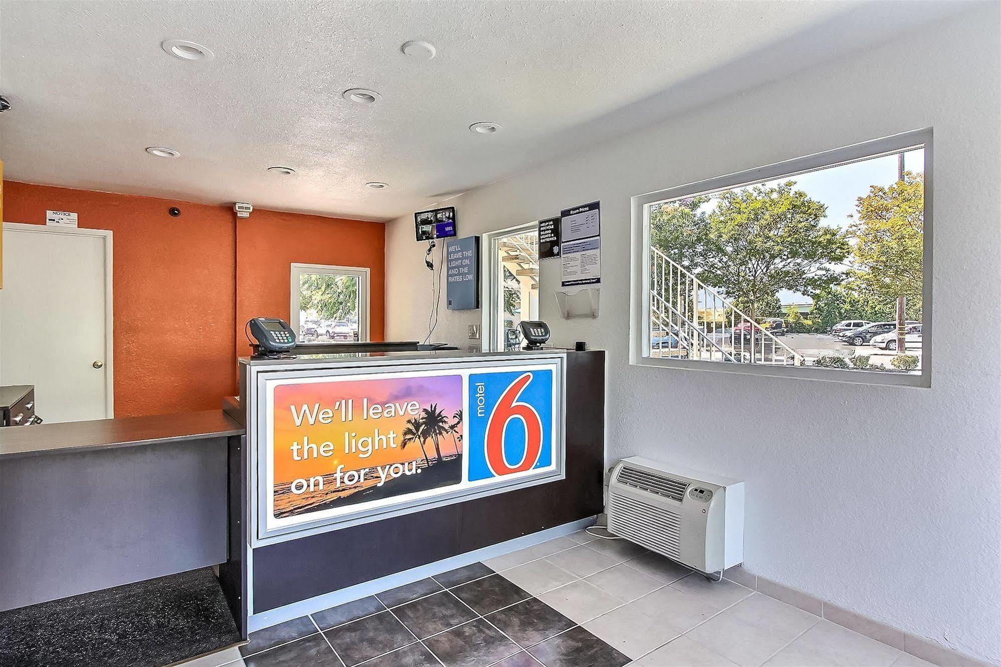 6-campbell, Ca - San Jose Hotel 2*
